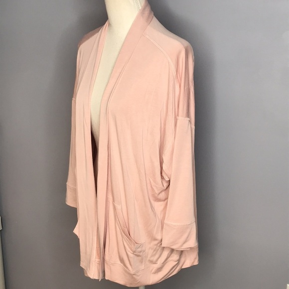 BB Dakota Jackets & Blazers - BB DAKOTA SMALL DUSTY ROSE PINK COVERUP New